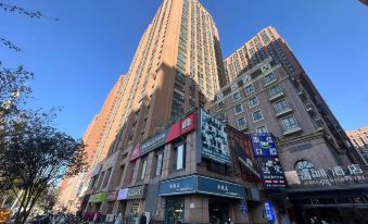 Jingji E-sports Hotel (Zhengzhou Jincheng Times Square)