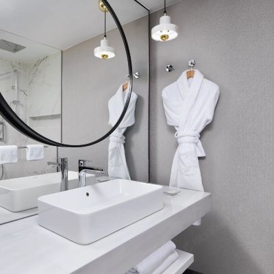 Deluxe Twin Room Grand Hyatt Athens Promo Code