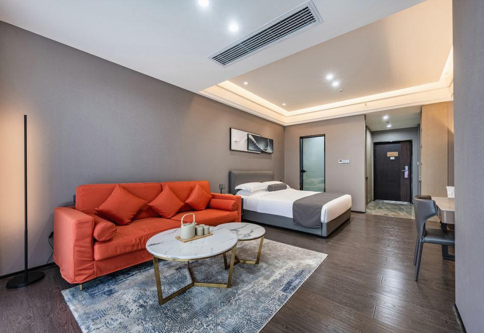 世御高级大床房