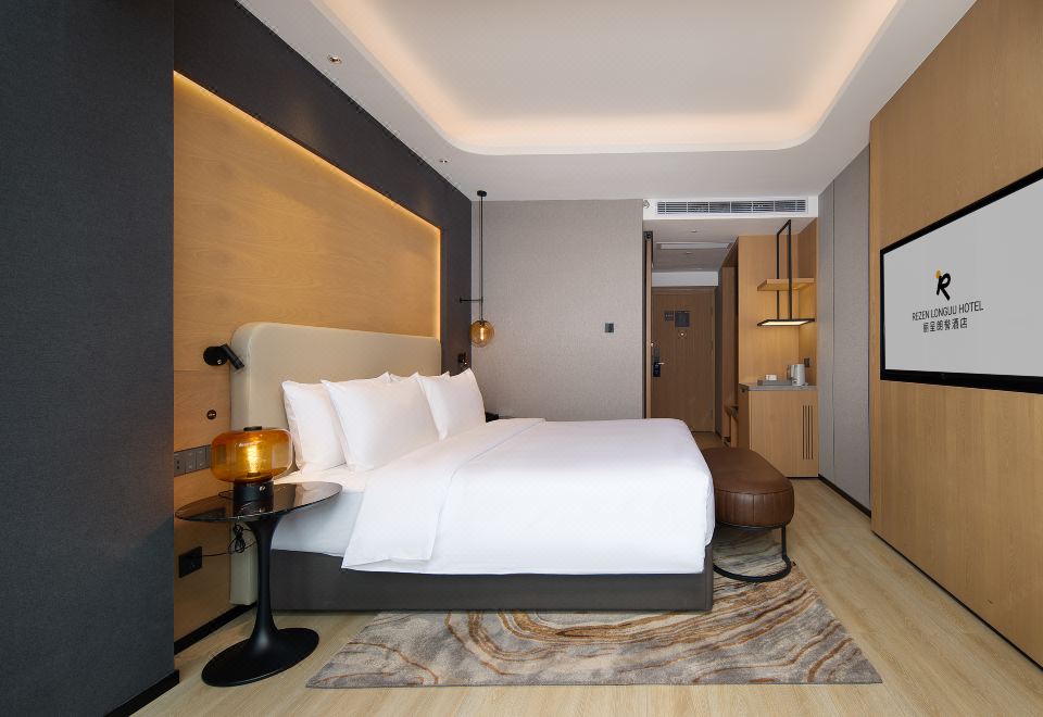 羊城印象轻奢大床房（广州塔景+静谧空间+雅致茶具）