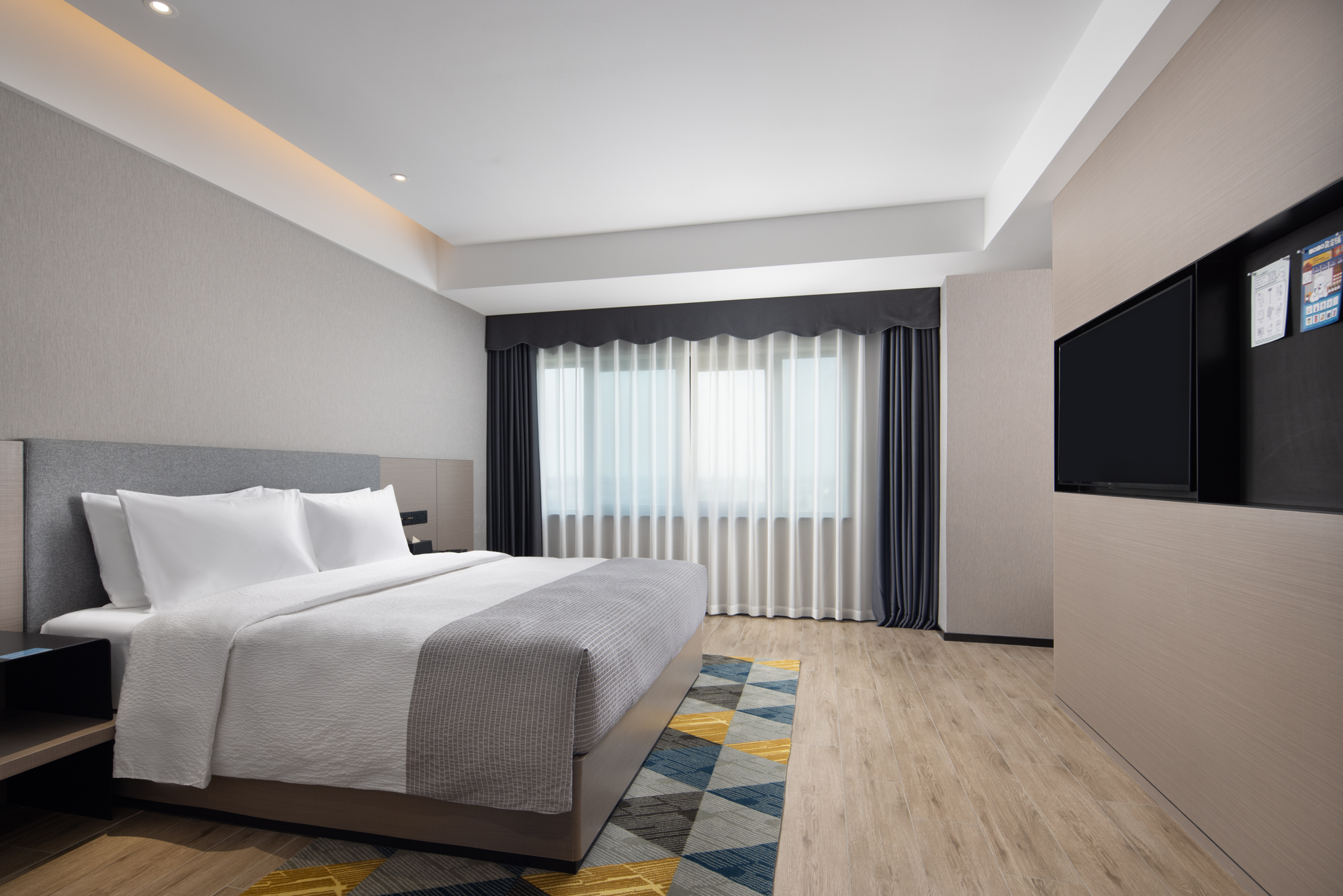 行政套房（智能马桶+Acca Kappa洗护用品+小冰箱）