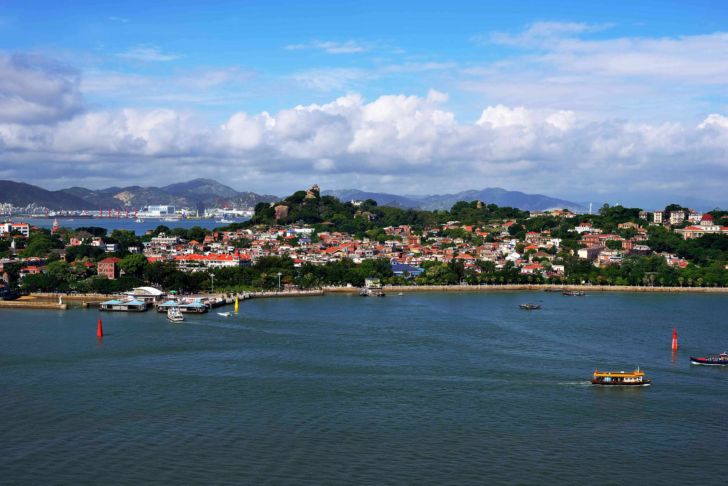 海景明星露台房（面海露台日落）
