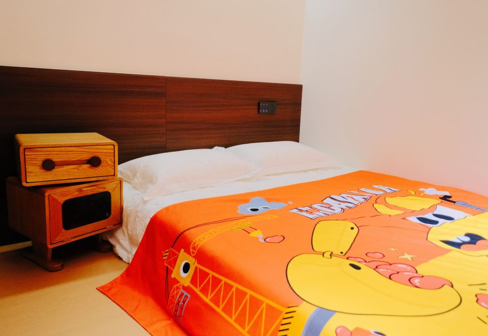 亲子家庭房（落地窗.梦幻投影.智能马桶）