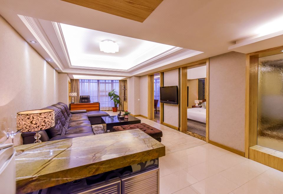 豪华多功能套房「零压床垫-高定床品-小冰箱-亲肤洗浴」