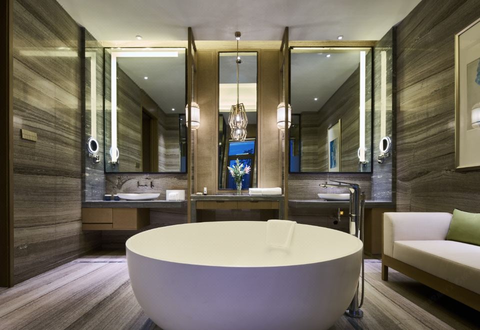 Club Med Joyview Resort AnjiPresidential Suite - 2-Bedroom