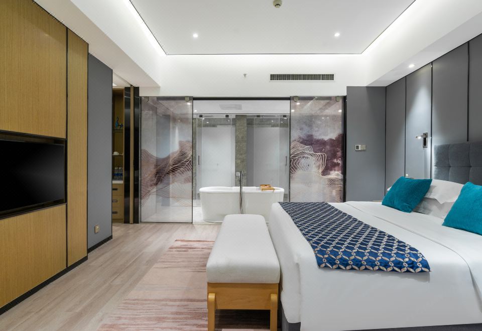 高级套房（超大浴缸+落地窗俯瞰城市美景+一室一厅）