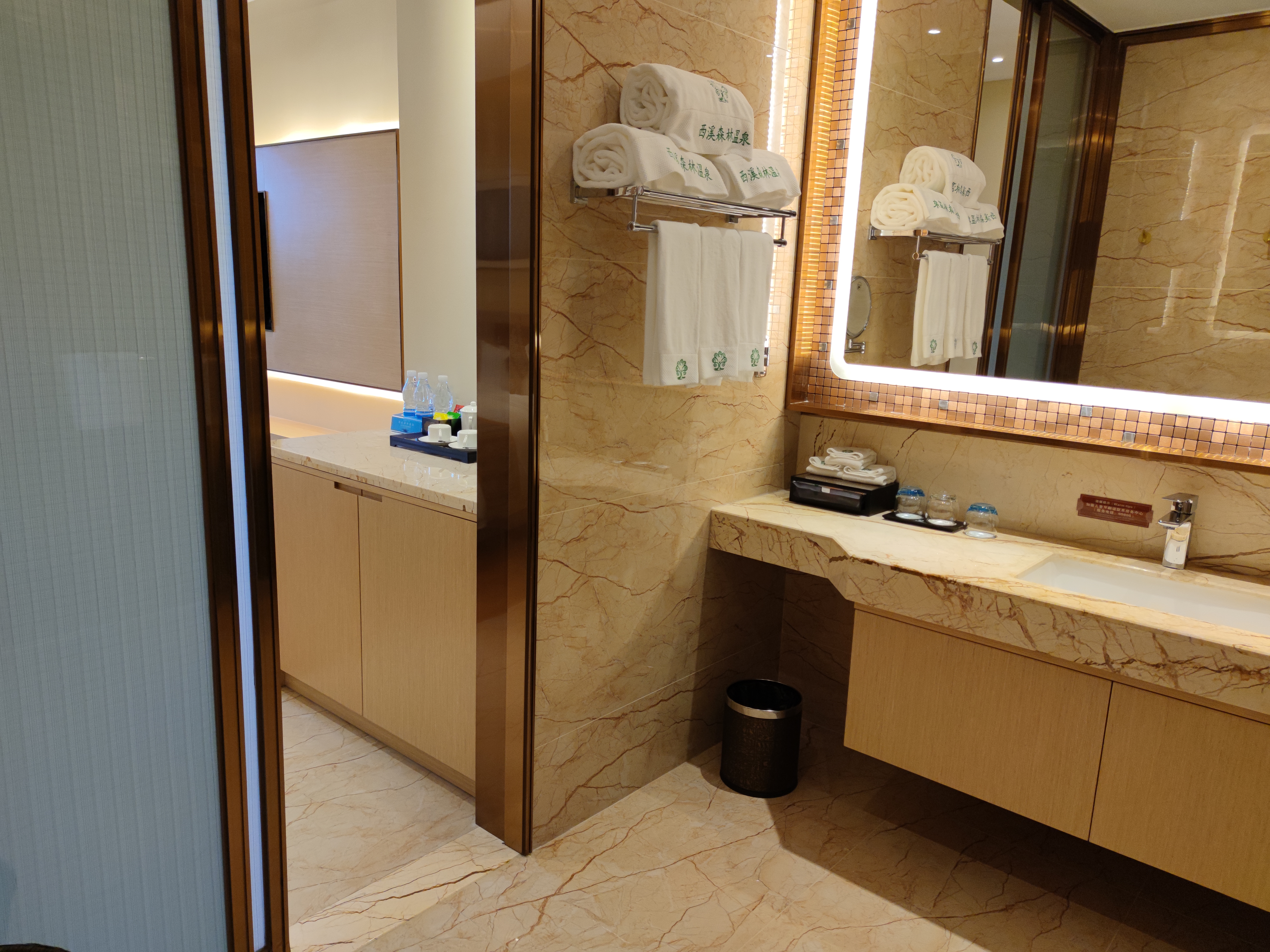 酒店B栋家庭房I独立泡池