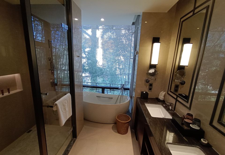 园景五居庭院房