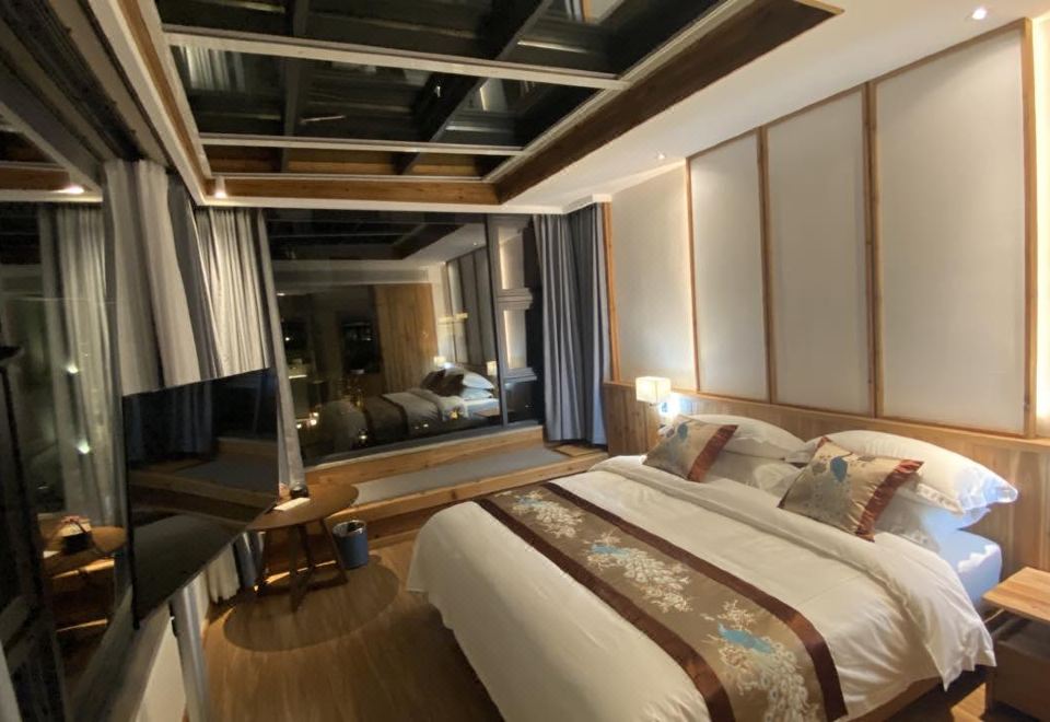 Wuyishan meet the Moon HotelJinyue Qinghuan Scenic View Villa