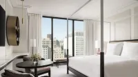 Four Seasons Hotel Montreal Hotels in 