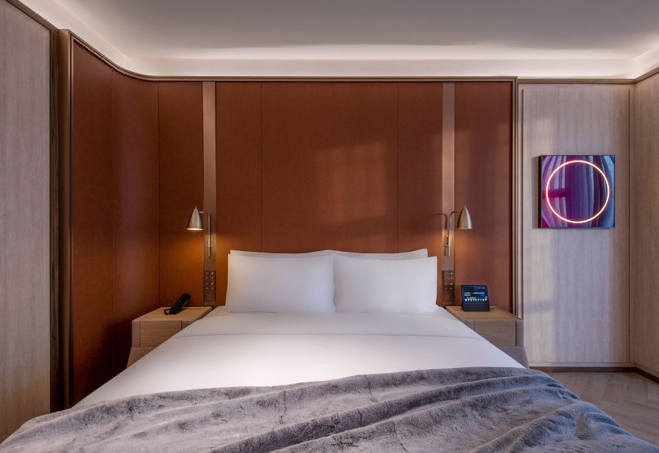 觀景豪華大床房（迷你冰箱+智能客控+無線投屏）