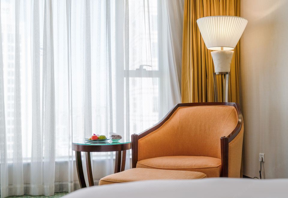 高级大床房（汉斯格雅雅生系列衞浴+甜梦之床）