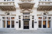 Fengtian Youth Officer Club (Shenyang Zhongjie Palace Museum Branch) Hotels in 