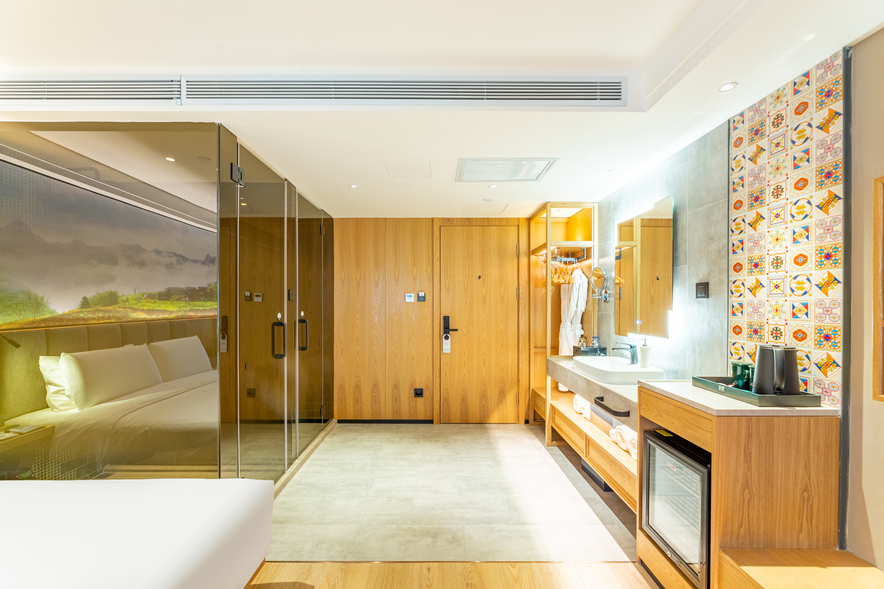 高级亲子房（全屋智能+加湿器+独立空调+独立冰箱）