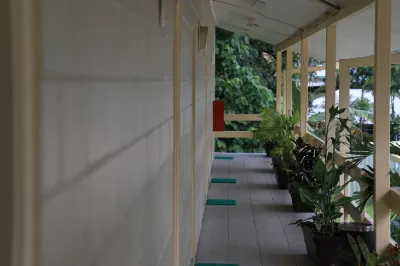Huon Gulf Hotel & Apartments Các khách sạn ở 