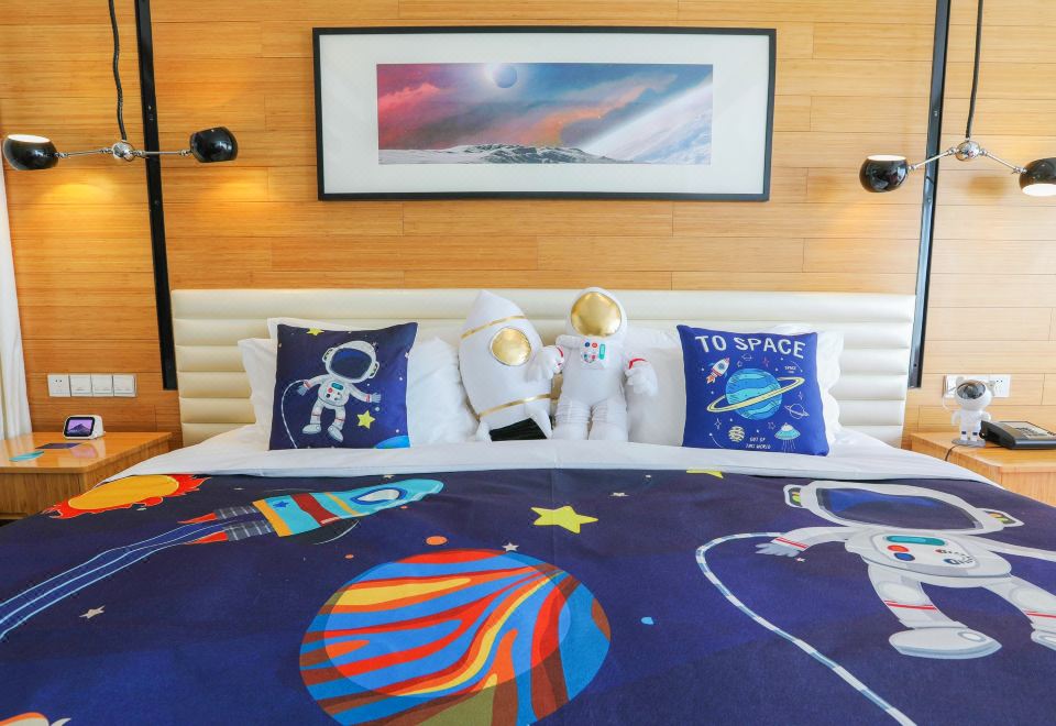 小小宇航员亲子超级大床房『深泡浴缸+童趣小帐篷』