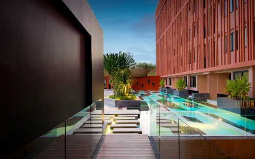 Prime Town - Posh & Port Hotel Phuket