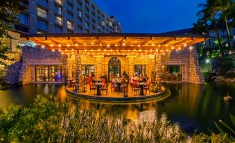 Hyatt Regency Aruba Resort, Spa and Casino - Housity