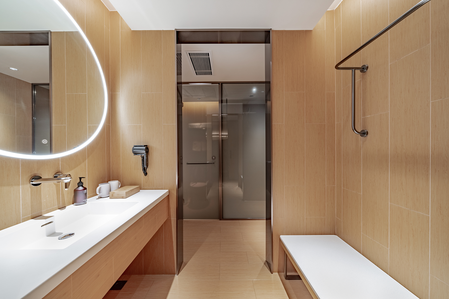 双床套房（客厅+卧室+深睡床垫+深睡枕+手机智能投屏）