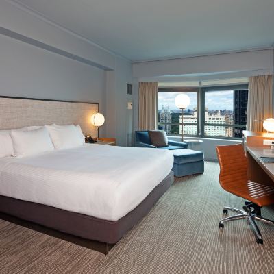 行動無障礙天際線特大床房（帶淋浴） 紐約市中心希爾頓酒店優惠