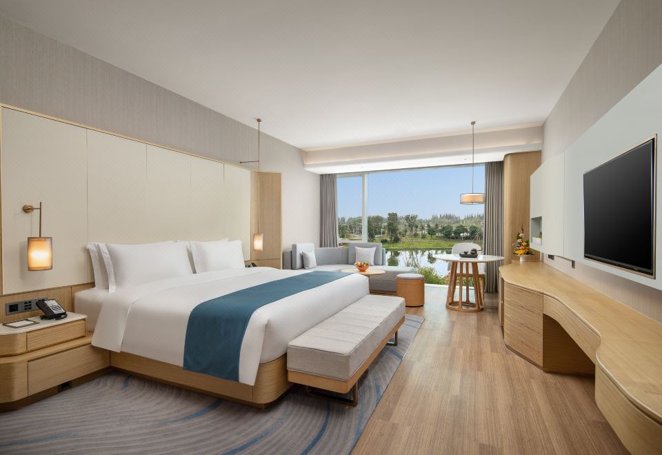 Wyndham Garden JinjiangSuperior Lake View King