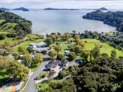 Coromandel Shelly Beach Top 10 Holiday Park Hôtels à : 