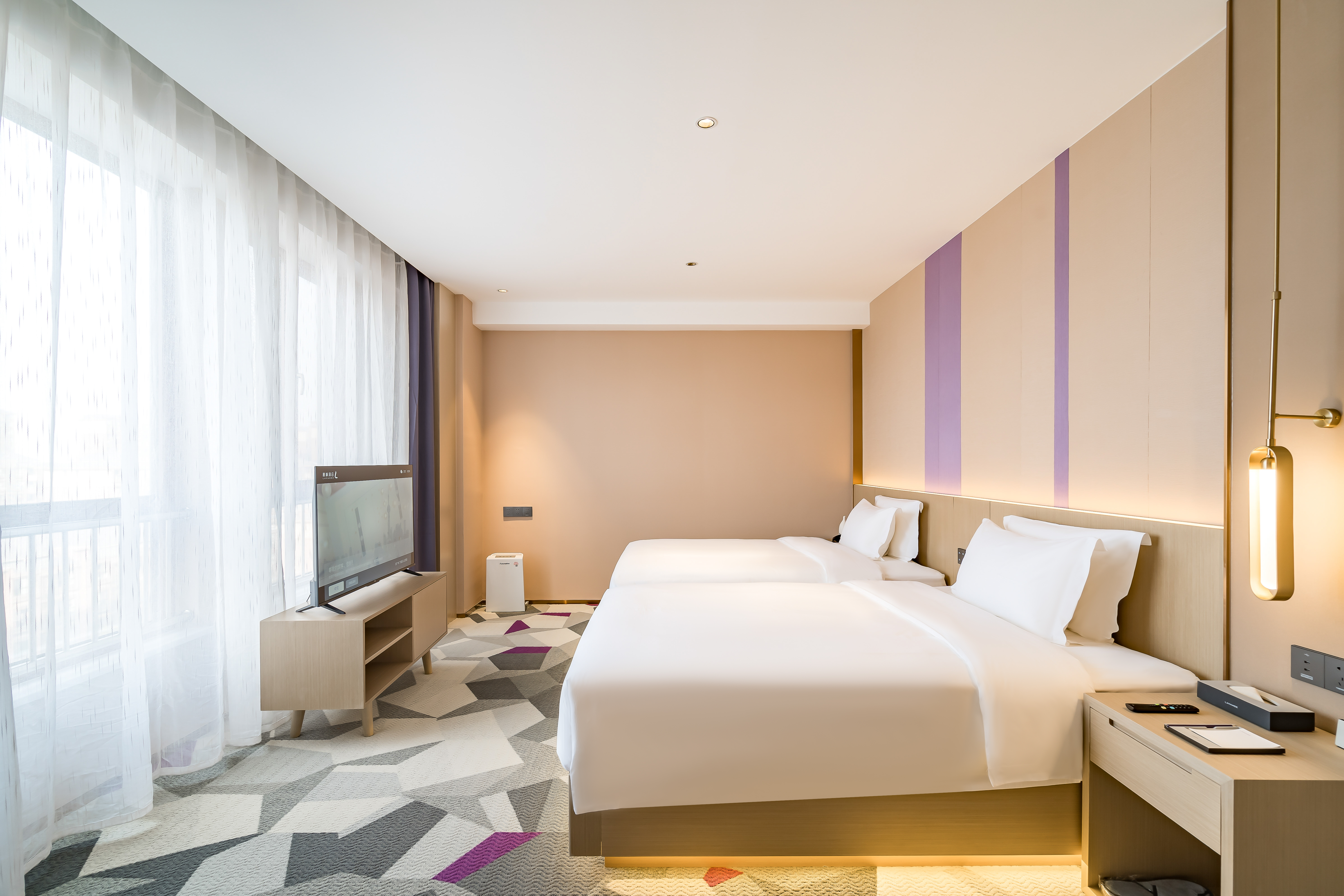 豪华双床房（智能客控+可投屏+慕思床垫）