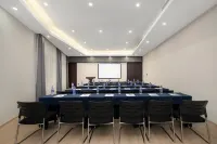 Wenzhou Pingyang High-speed Railway Station New Century Mingting Hotel