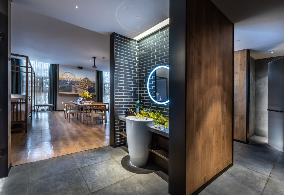 歡聚時光四人間