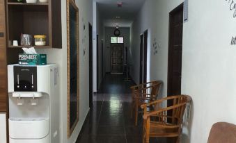 OYO 90274 Wadi Isfa Inn - Housity