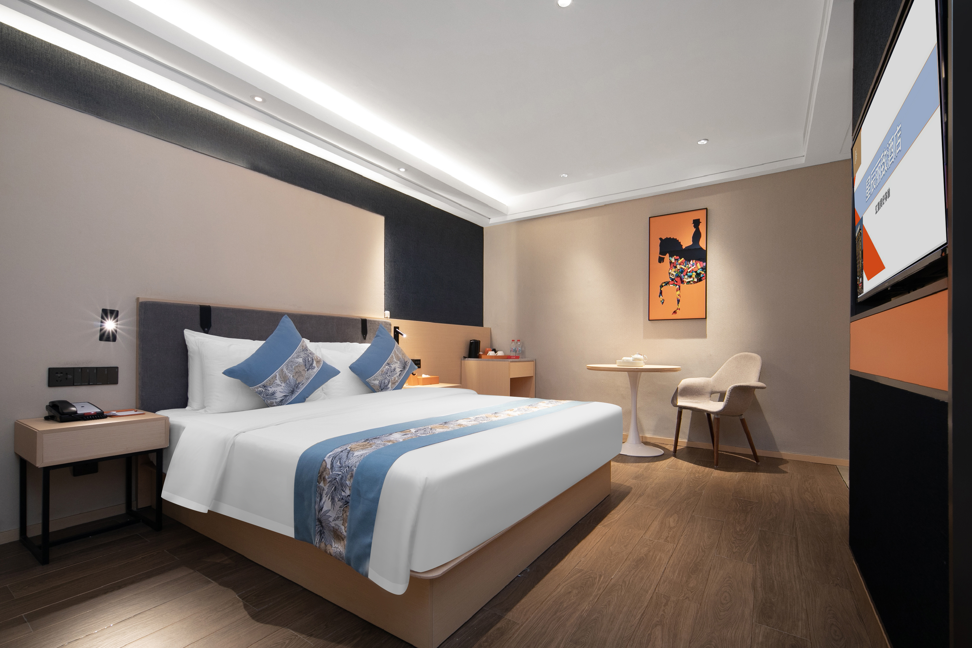 Delightful Double Bed Room (Large Screen Projection + Private City View + Romantic Couple + Zero Pressure Sleep Aid)