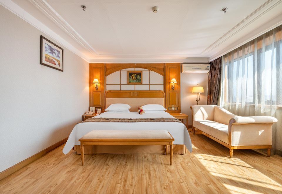 银阙.豪华都市繁花套房（一房一厅）