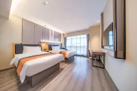 Yi shang  HOTEL (Leshan High Speed Railway Station)