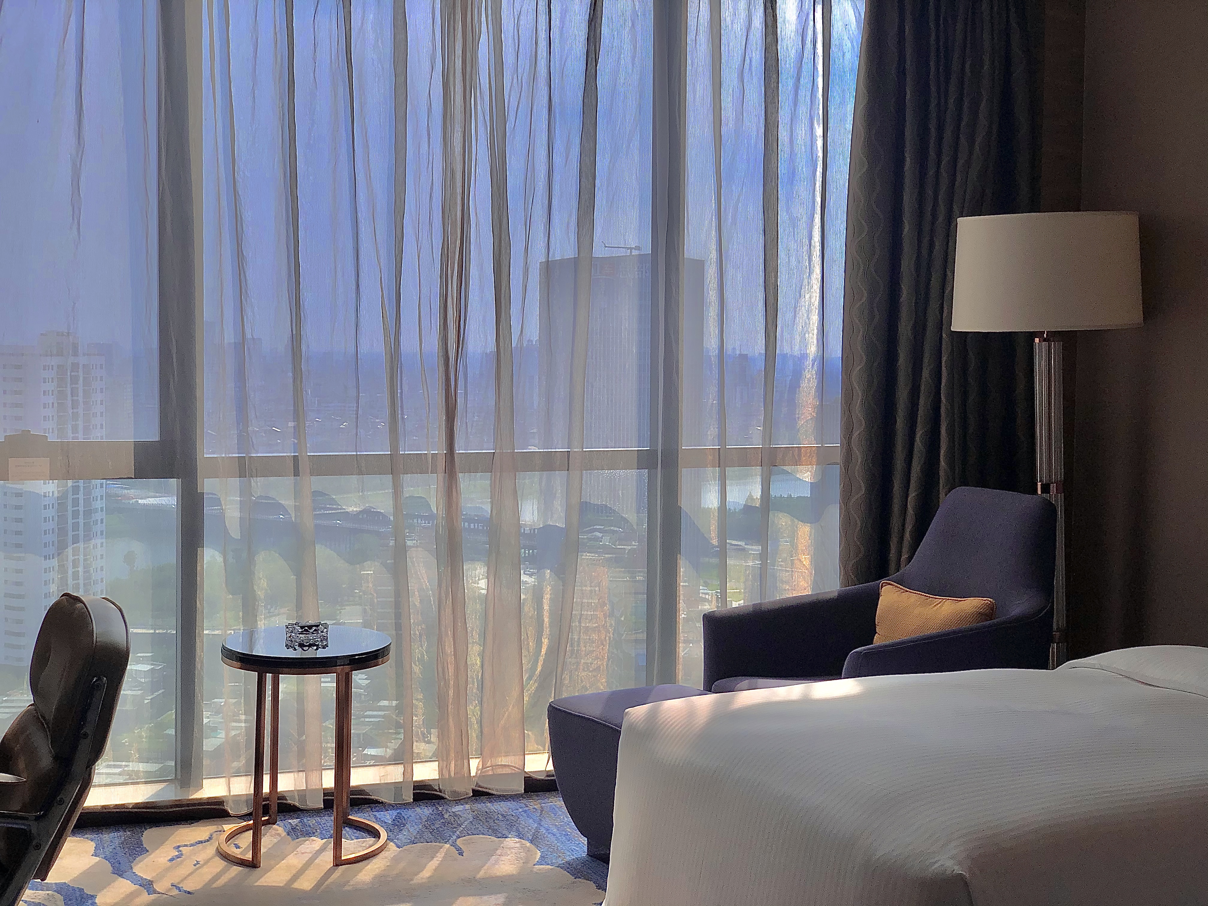 行政豪华双床房+斯林百兰床垫+浴缸+Acca Kappa洗护品