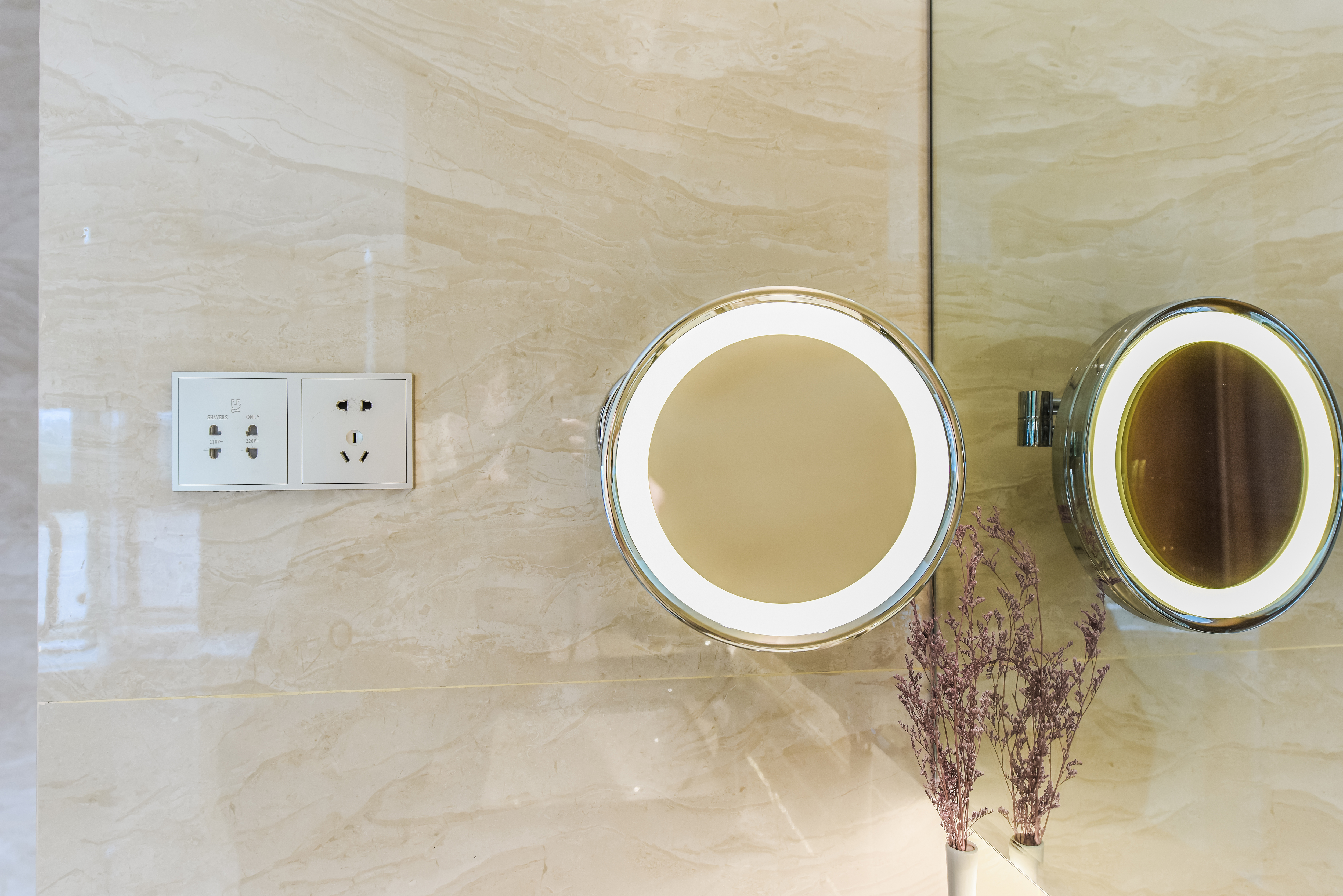 江语江景单间B【户外阳台+沙发座椅】