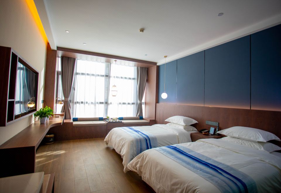 Tea Table Business Twin Room