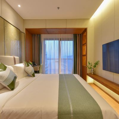 雅緻行政大床房 佰辰行政公寓（深圳國際會展中心店）優惠