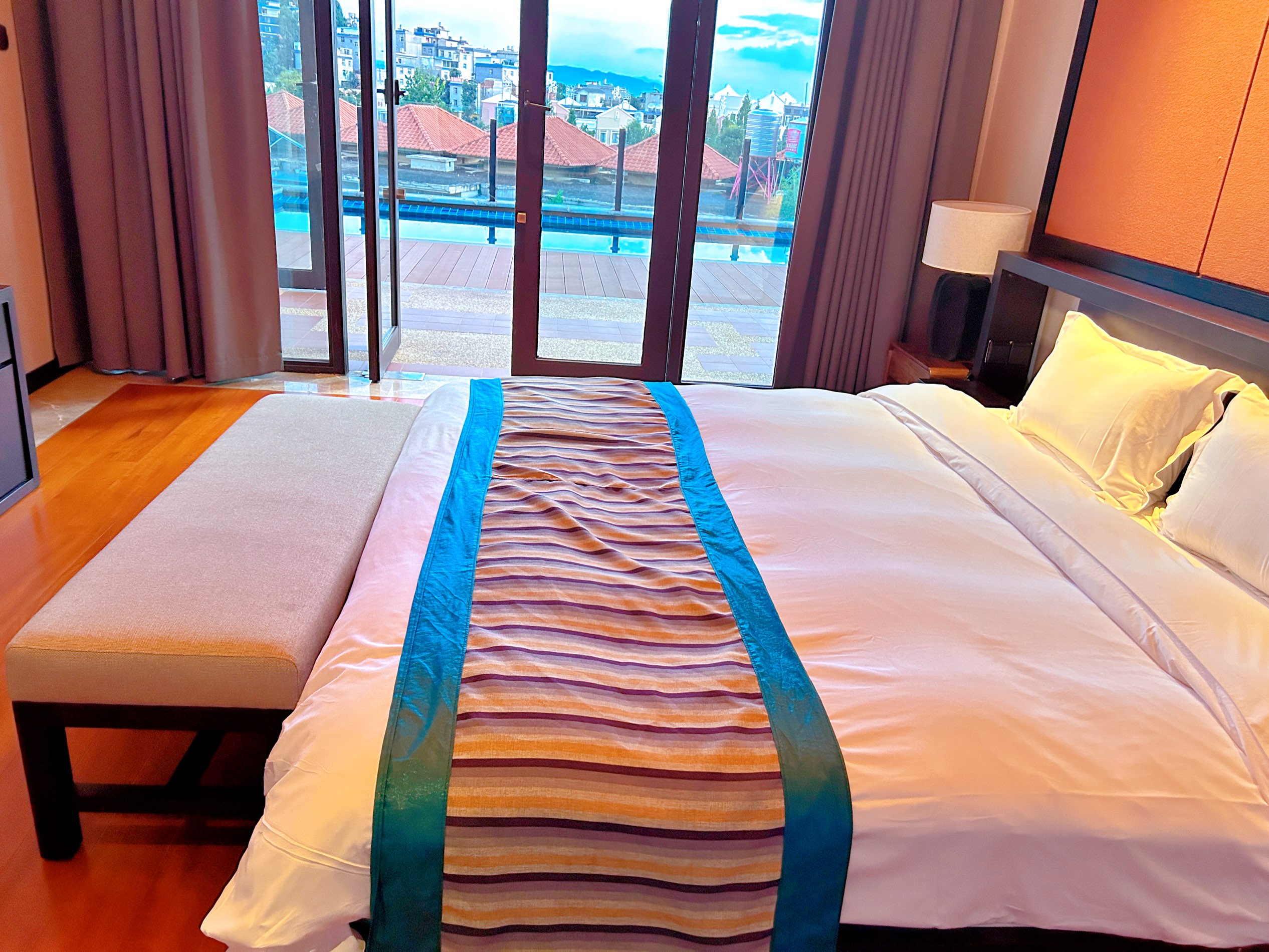 云享·庭院双卧亲子泳池别墅