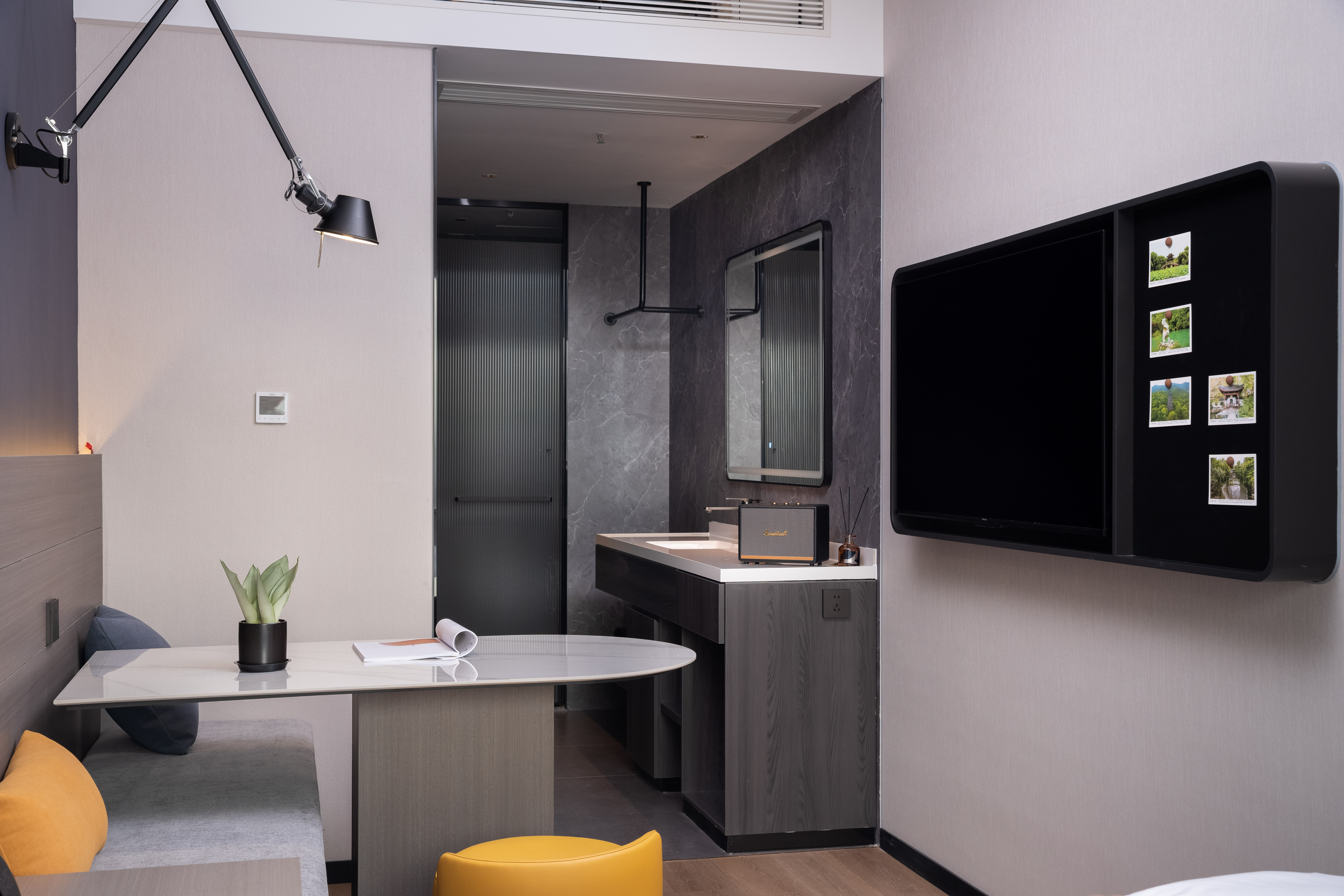 礼白轩·上湖览胜大床房（高清投屏+小冰箱+功夫茶具）