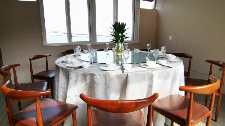 Ansu Shanhai Qiguan Farm House 食事・レストラン