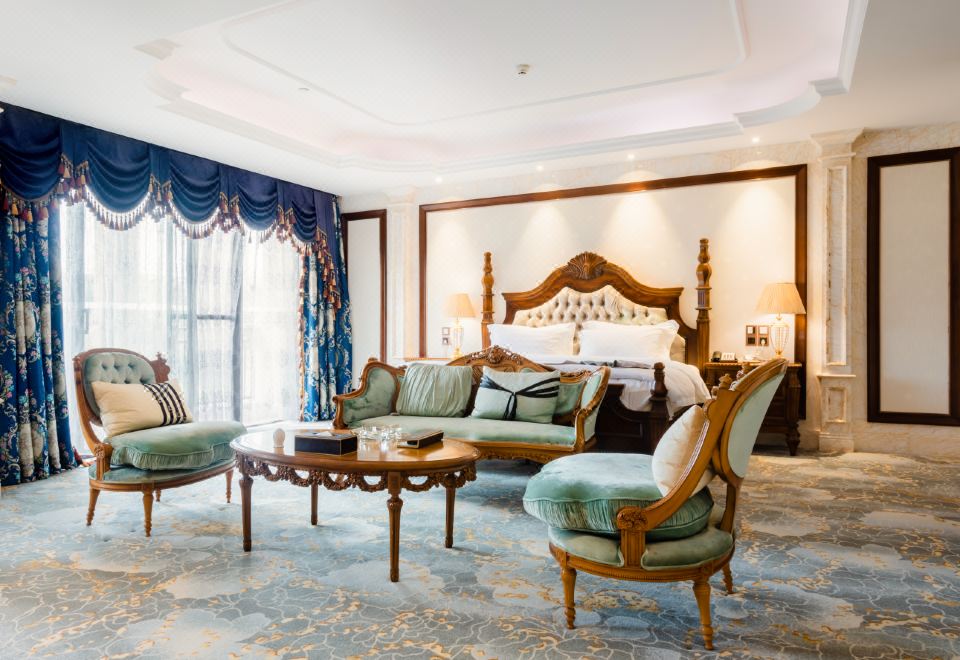 Chishui Jinqian Jiahua HotelMemory Smart Suite