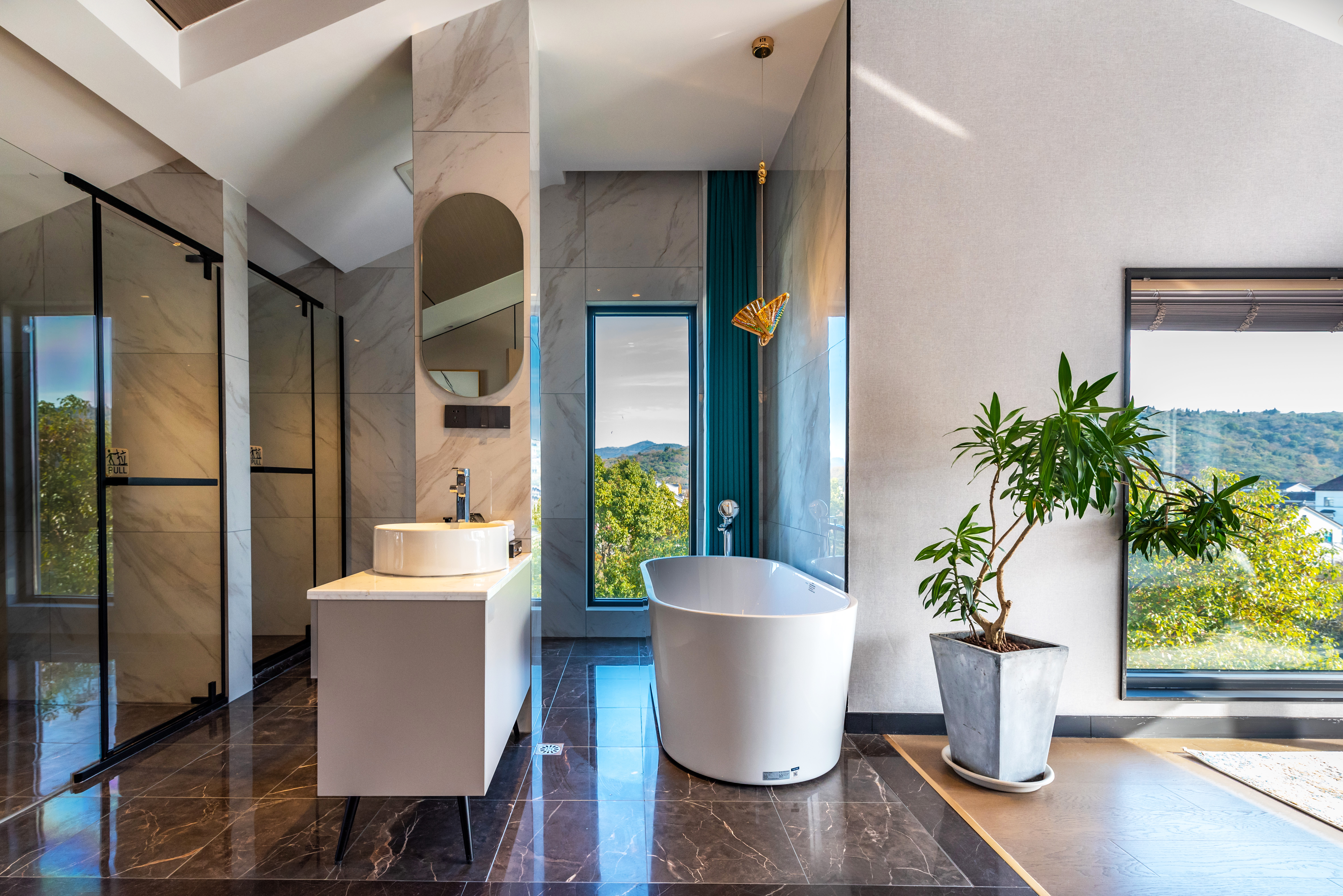 望湖-湖景大床房+智能家居