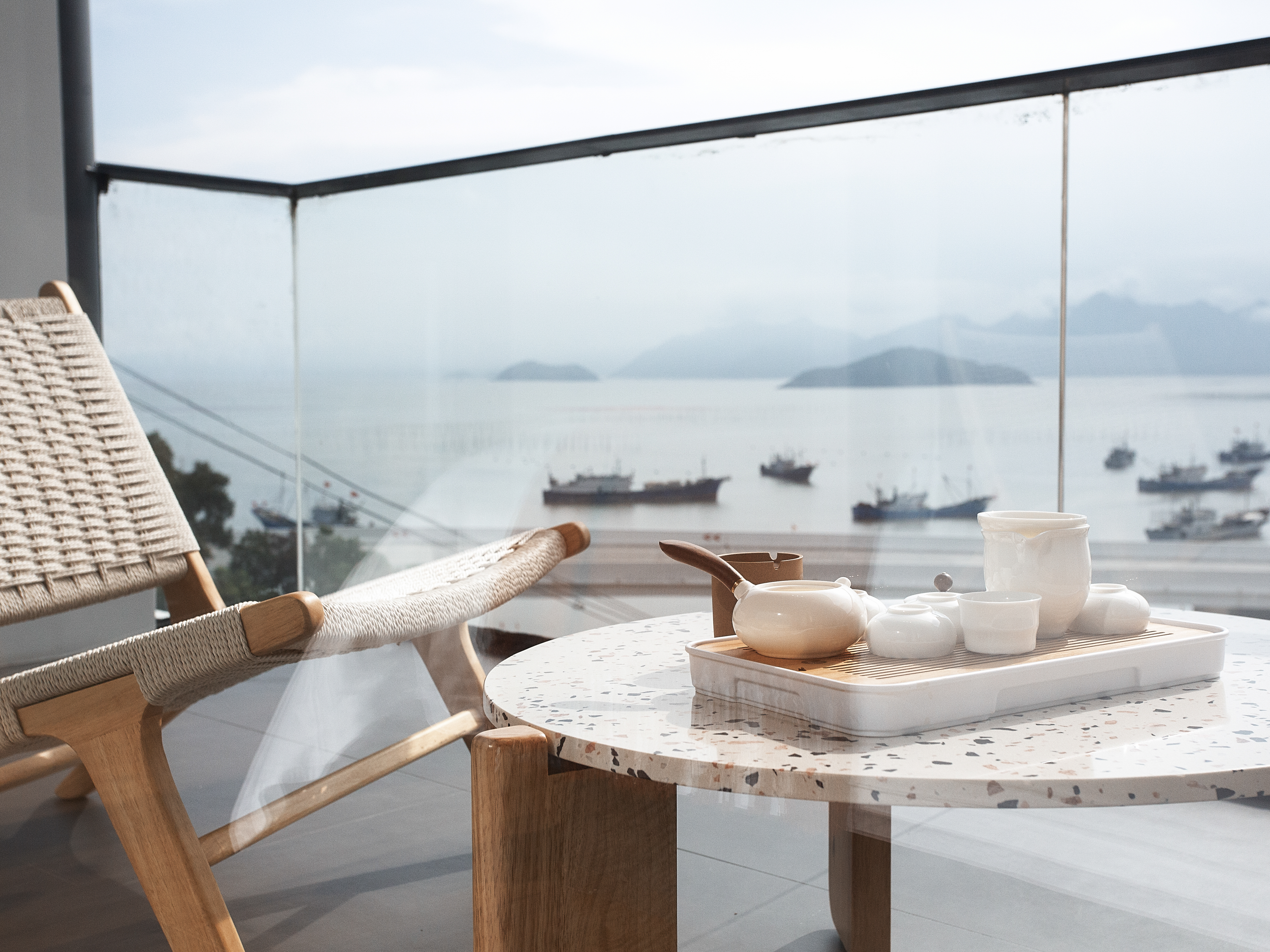 Floral Hotel·Xiapu Mid Mountain Lansu Hotel (Sansha Dongbi Store)极光-侧海景露台大床房（休闲品茶+电视+乾湿分离）