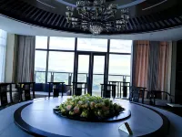 Listen to Ziyun. Yunshang Shiwai Hotel