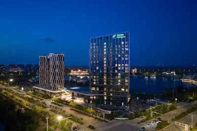 Holiday Inn Nantong Tongzhou Bay โรงแรมใน