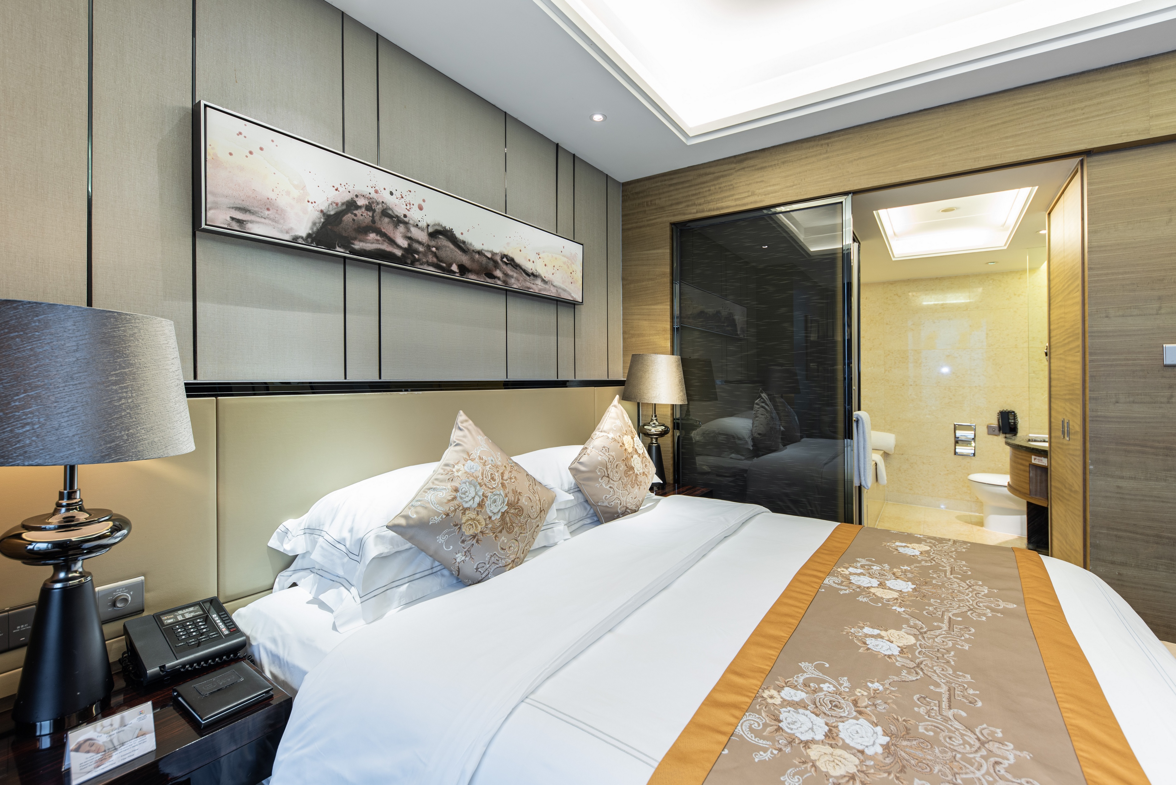 Shenzhen YANGBANGLANGYUE International HotelCity View Queen Room