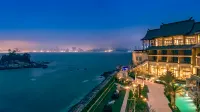 Angsana Zhuhai Phoenix Bay Hotels in 