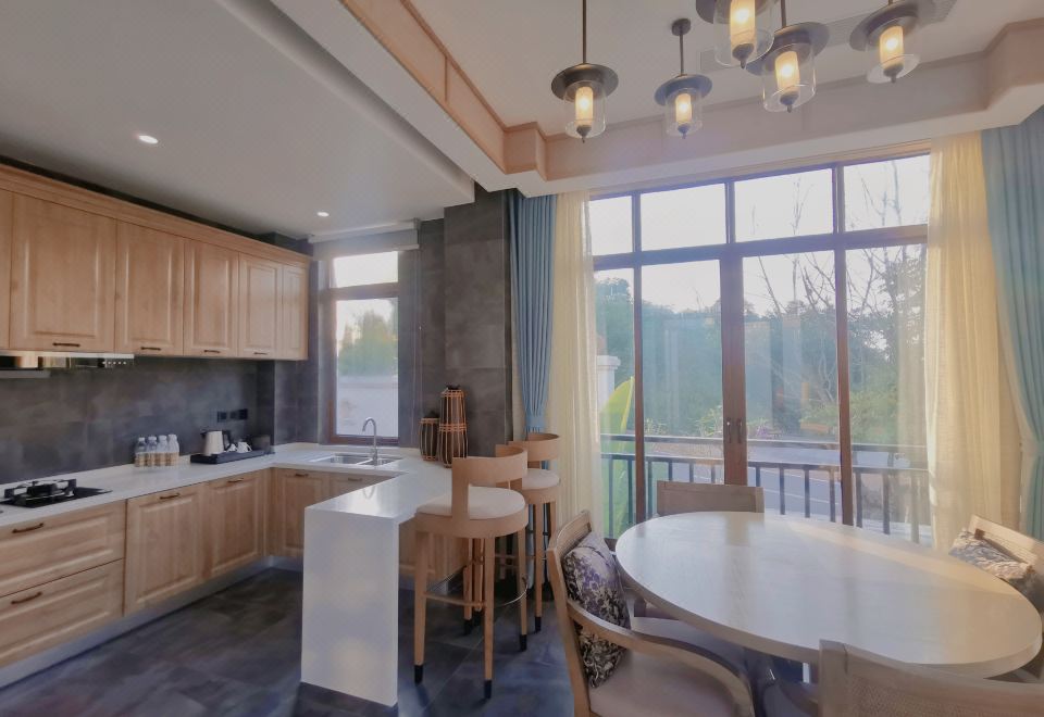 Angsana XishuangbannaHot Spring Garden 2-Bedroom Villa