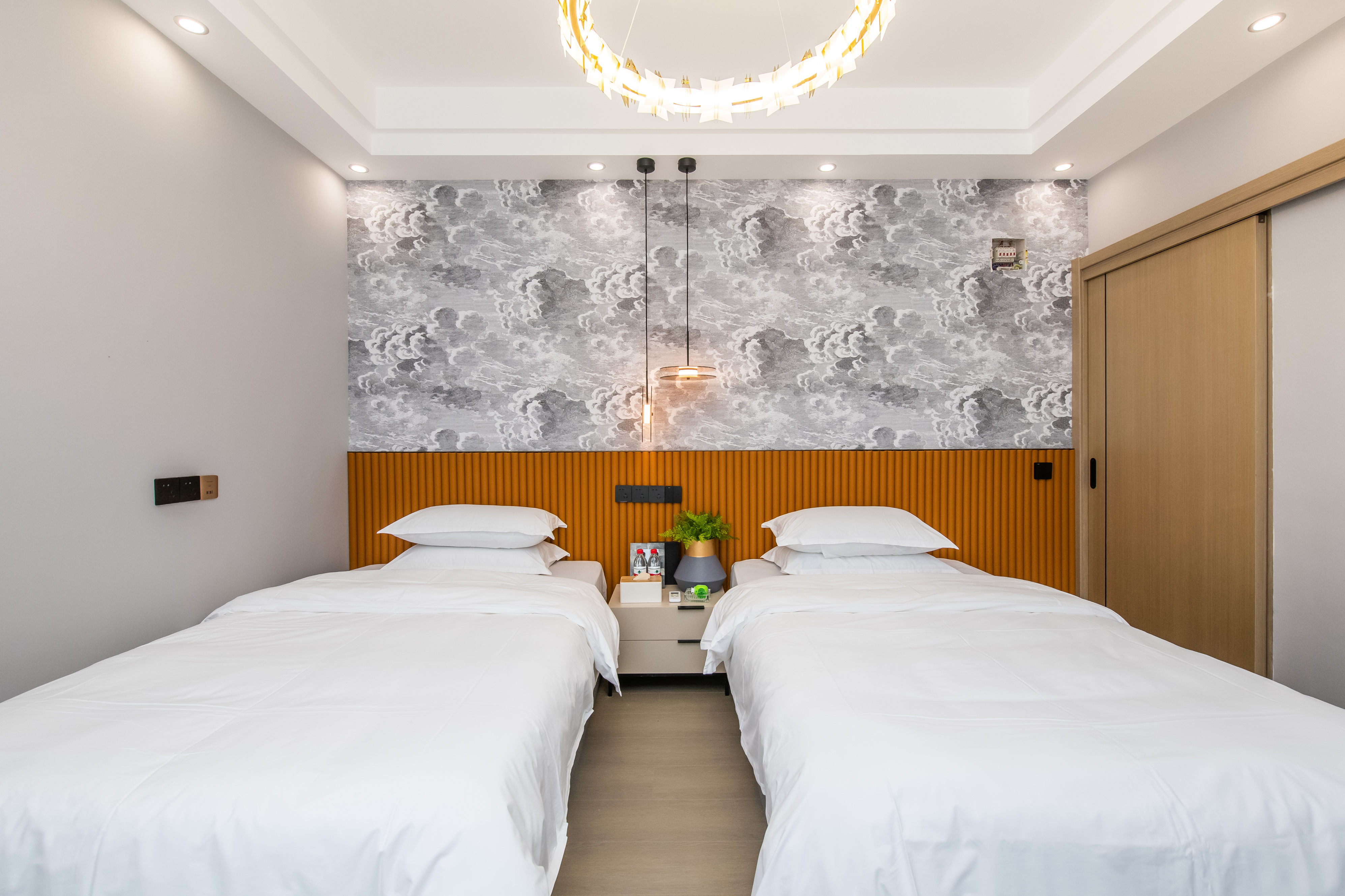 蜗牛谷8房湖景独栋度假别墅