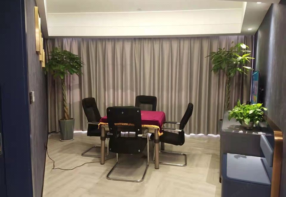 精选智能棋牌房